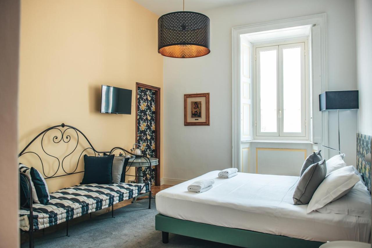 Hotel Casa Camilla Verbania Bagian luar foto
