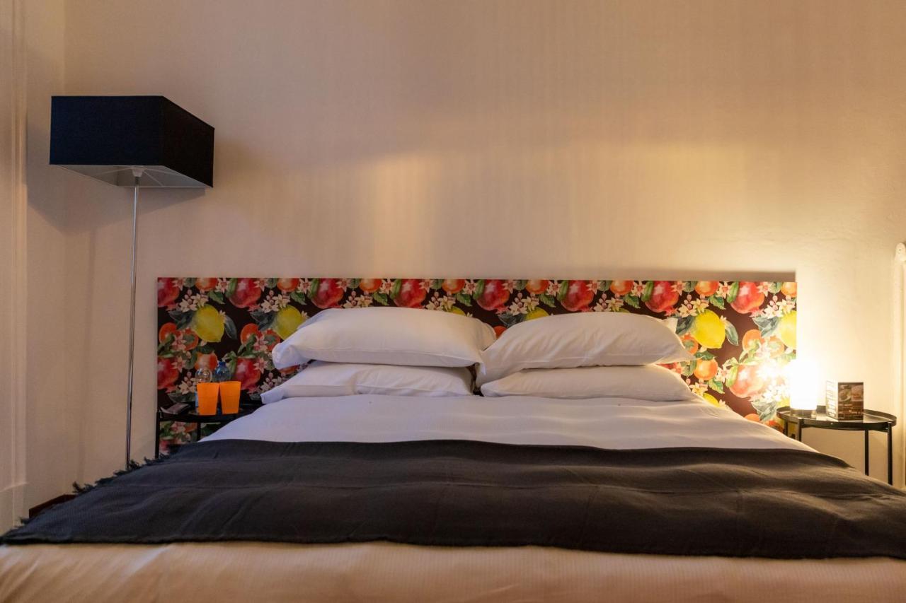 Hotel Casa Camilla Verbania Bagian luar foto